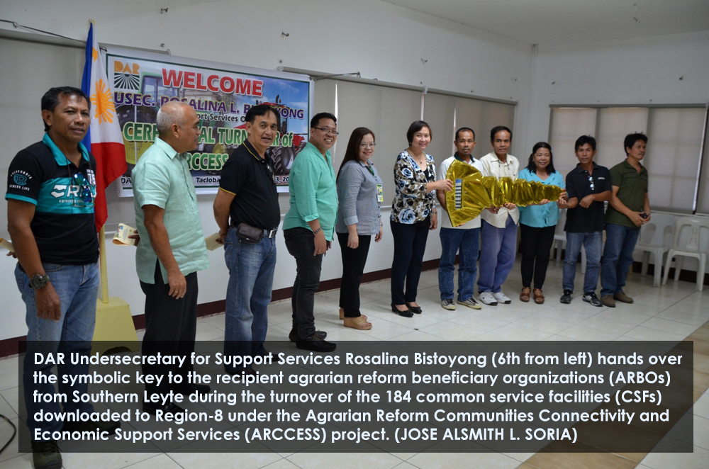 DAR TURNS OVER P72M WORTH OF FARM EQUIPMENT