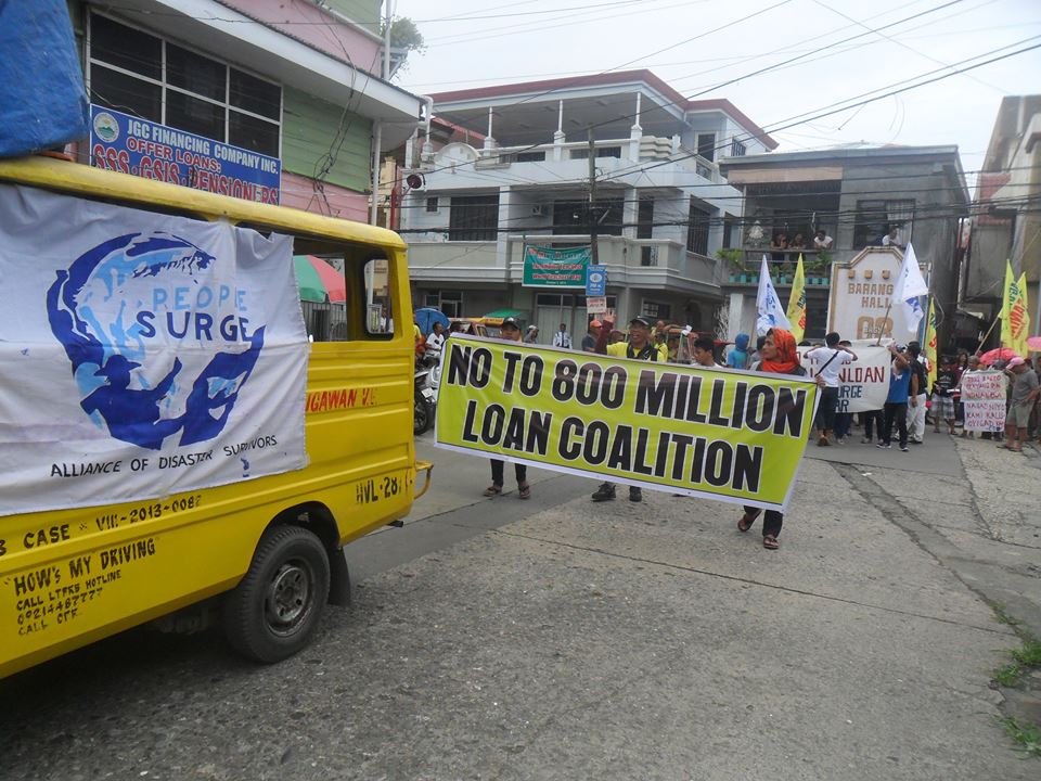 CATB. COP : NO-TO-PHP800M-LOAN-COALITION ASSEMBLY AT PROVINCIAL CAPITOL, VERY PEACEFUL!