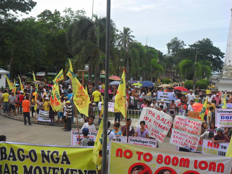 CATB. COP : NO-TO-PHP800M-LOAN-COALITION ASSEMBLY AT PROVINCIAL CAPITOL, VERY PEACEFUL!