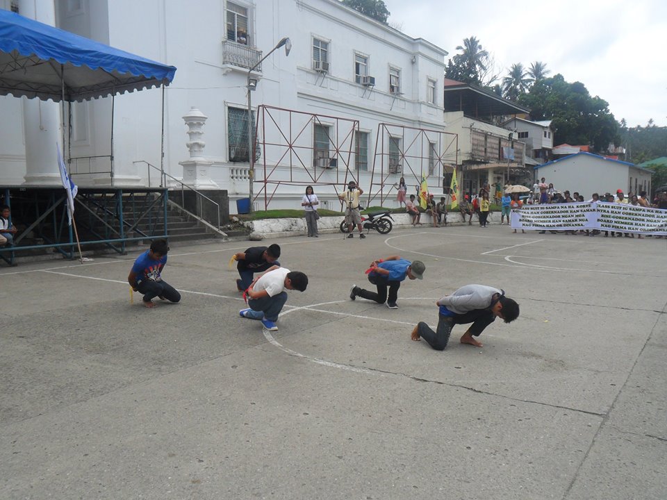 CATB. COP : NO-TO-PHP800M-LOAN-COALITION ASSEMBLY AT PROVINCIAL CAPITOL, VERY PEACEFUL!