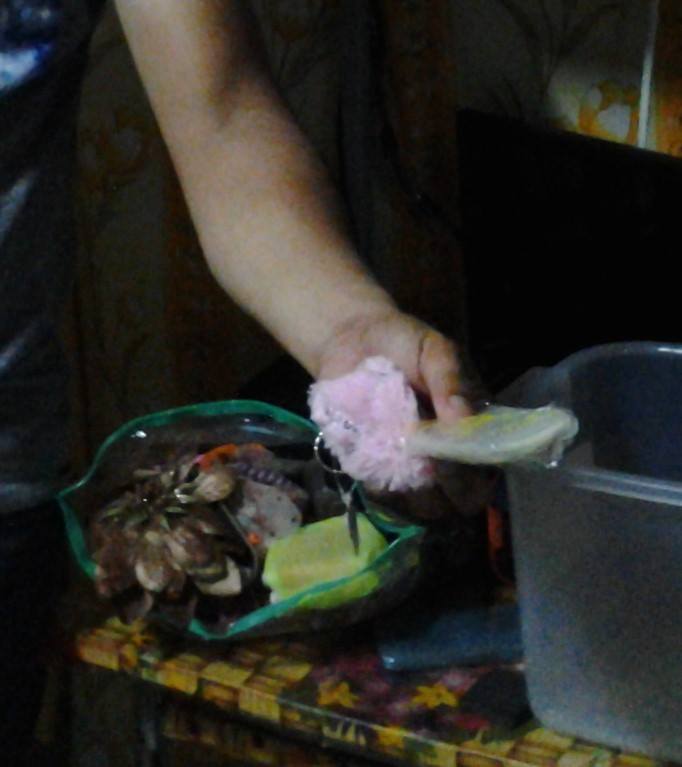 SUSPECTED SHABU AND DRUG PARAPHERNALIA SEIZED DURING SEARCH